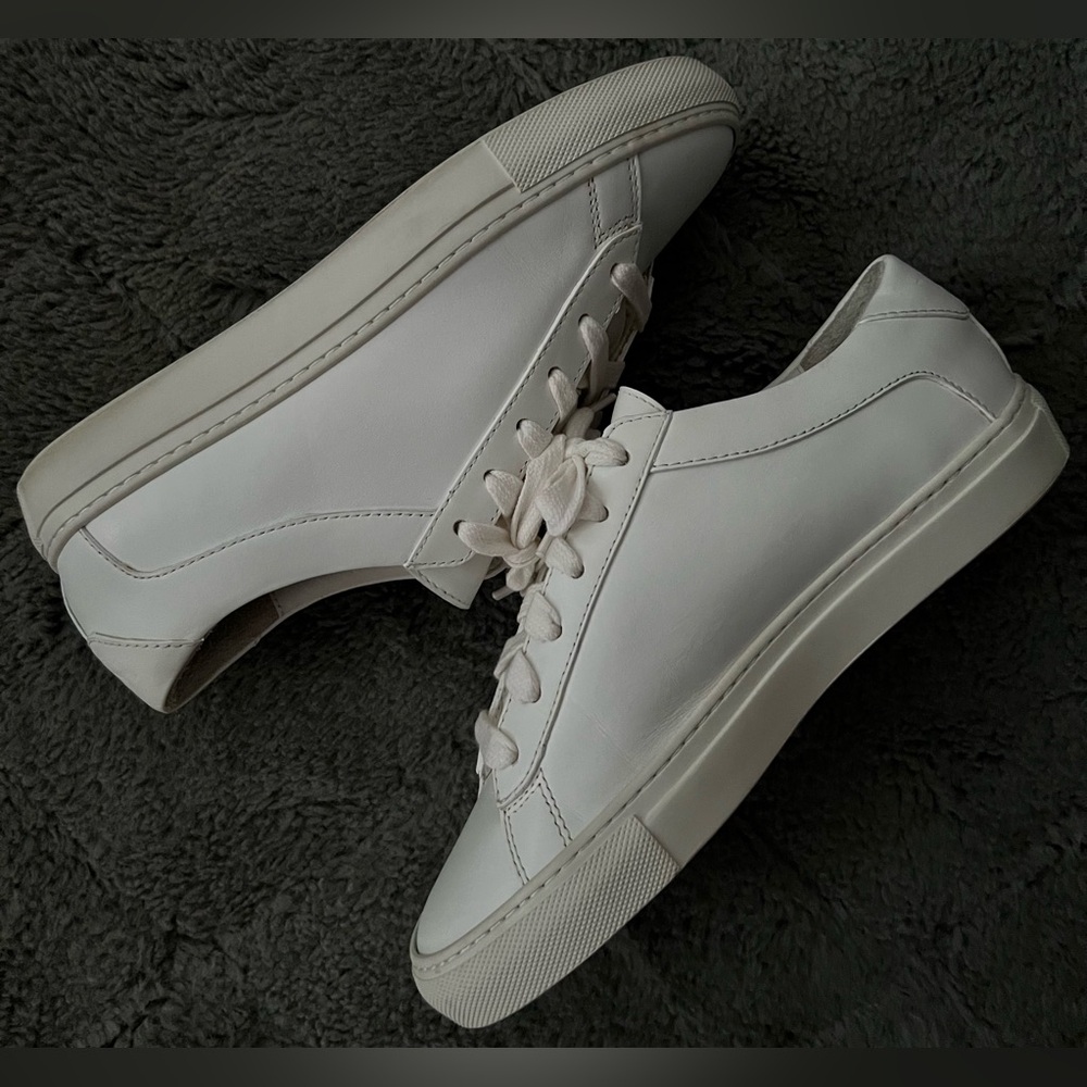 KOIO Capri Triple White